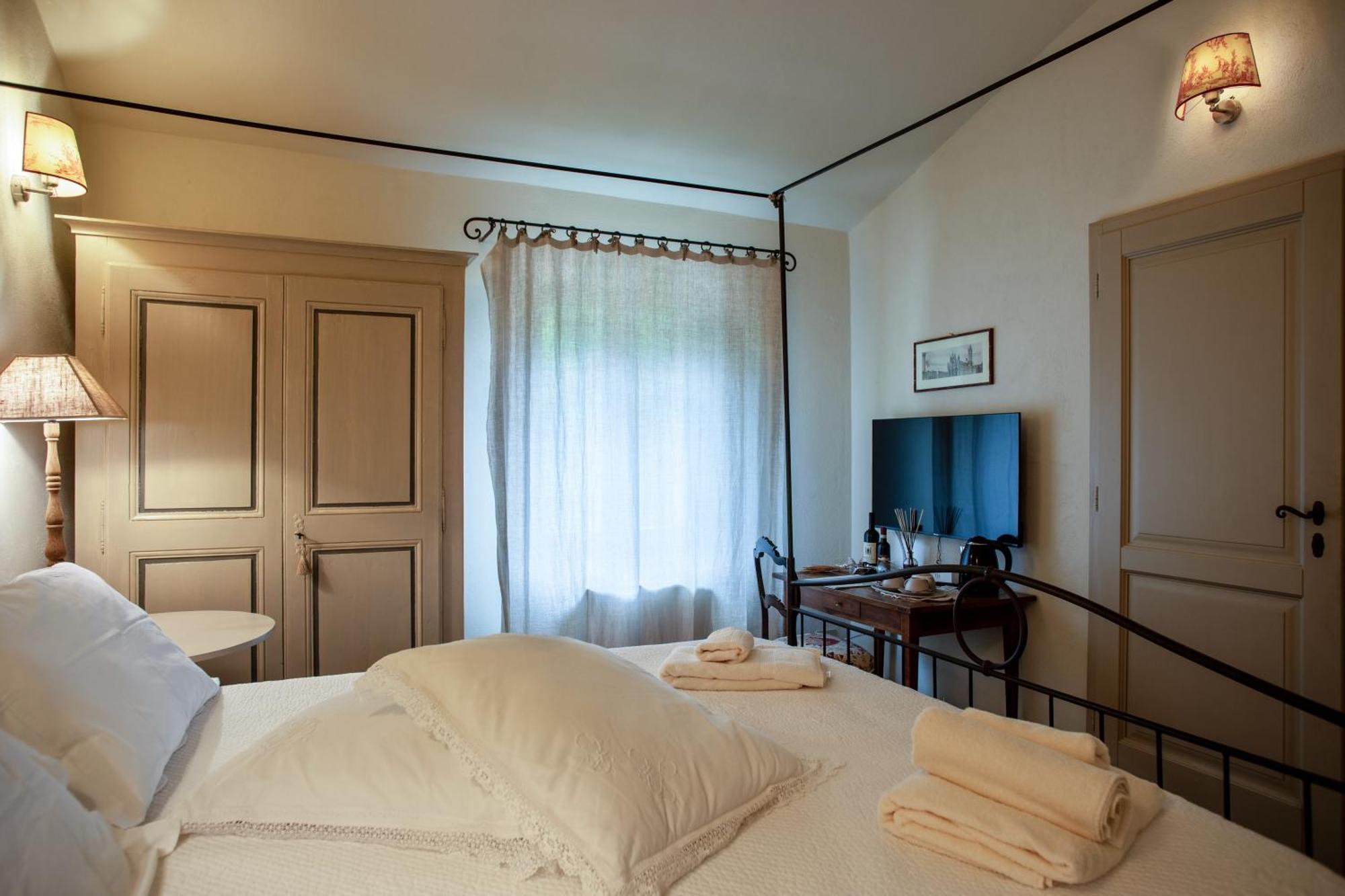 La Locanda Di Villa Toscana บิบโบนา ภายนอก รูปภาพ
