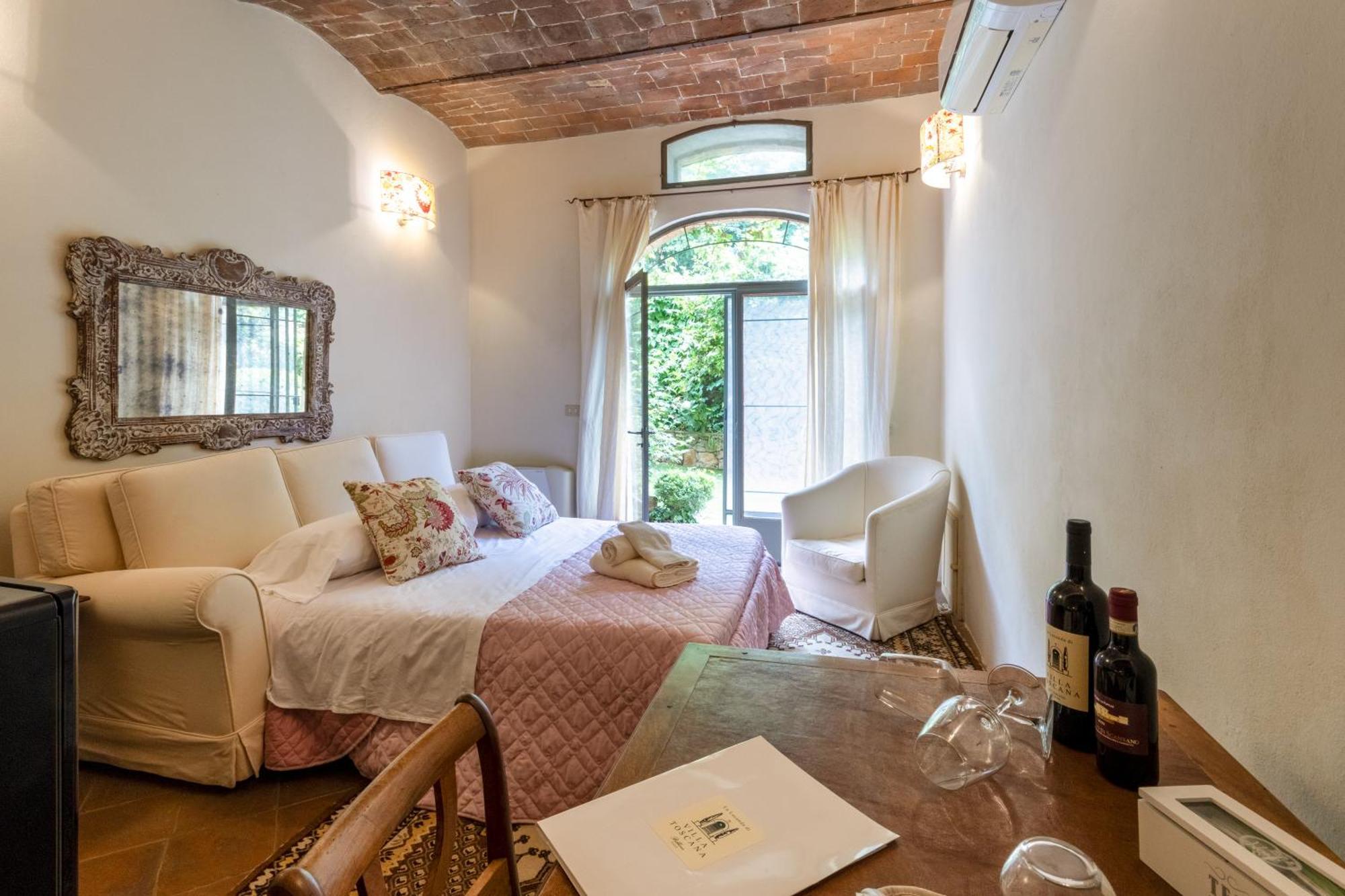 La Locanda Di Villa Toscana บิบโบนา ภายนอก รูปภาพ