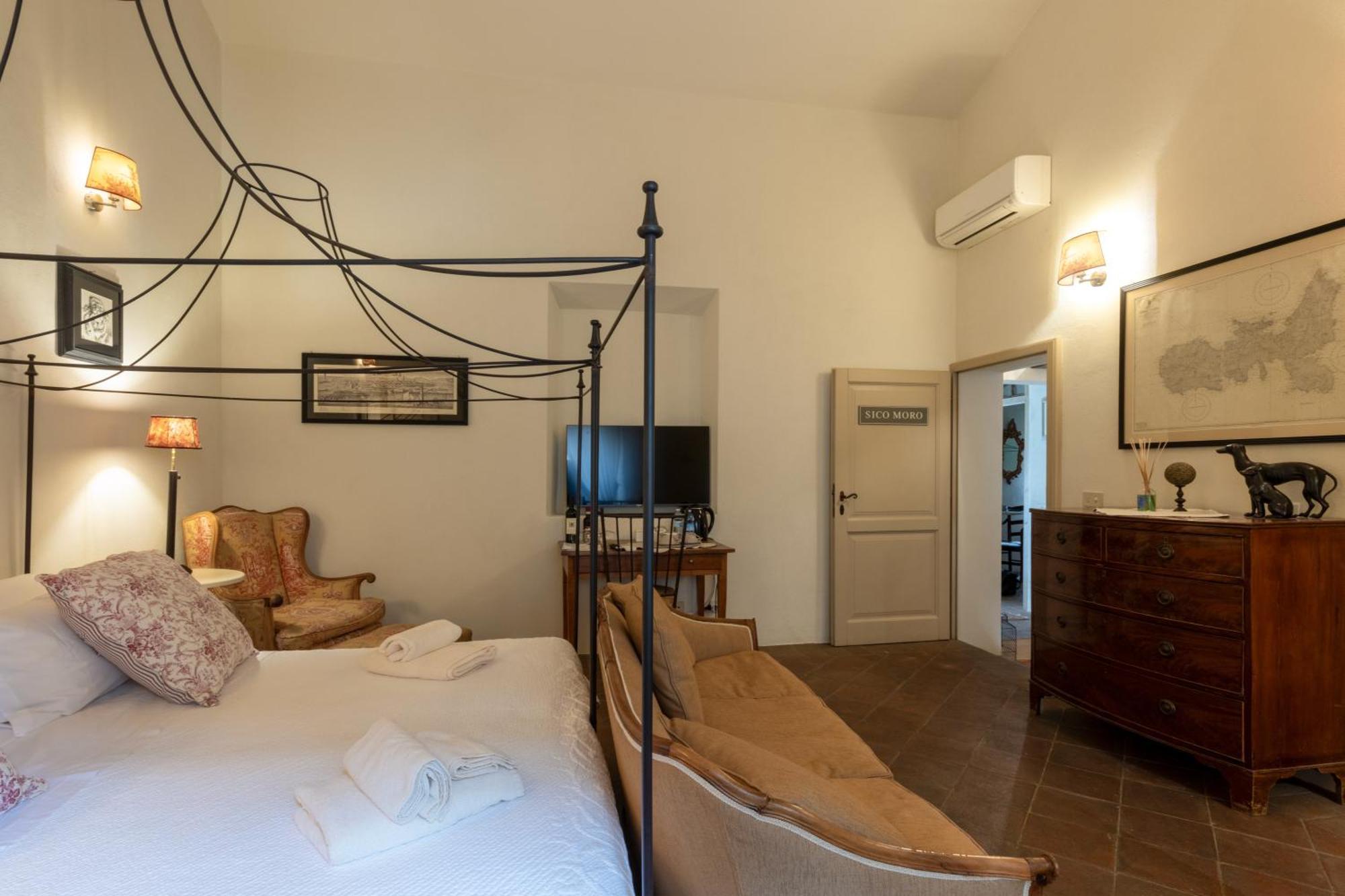 La Locanda Di Villa Toscana บิบโบนา ภายนอก รูปภาพ