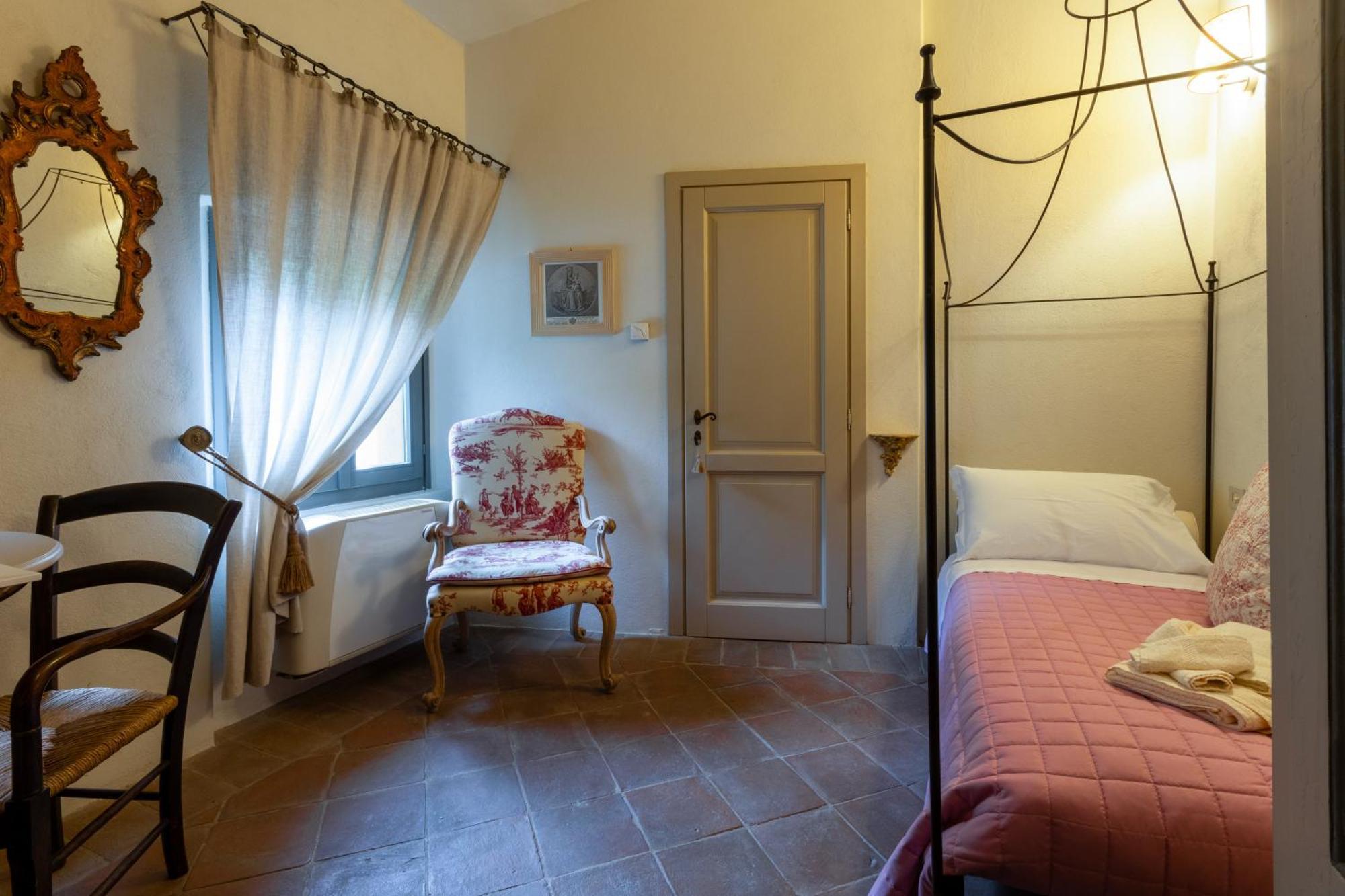 La Locanda Di Villa Toscana บิบโบนา ภายนอก รูปภาพ