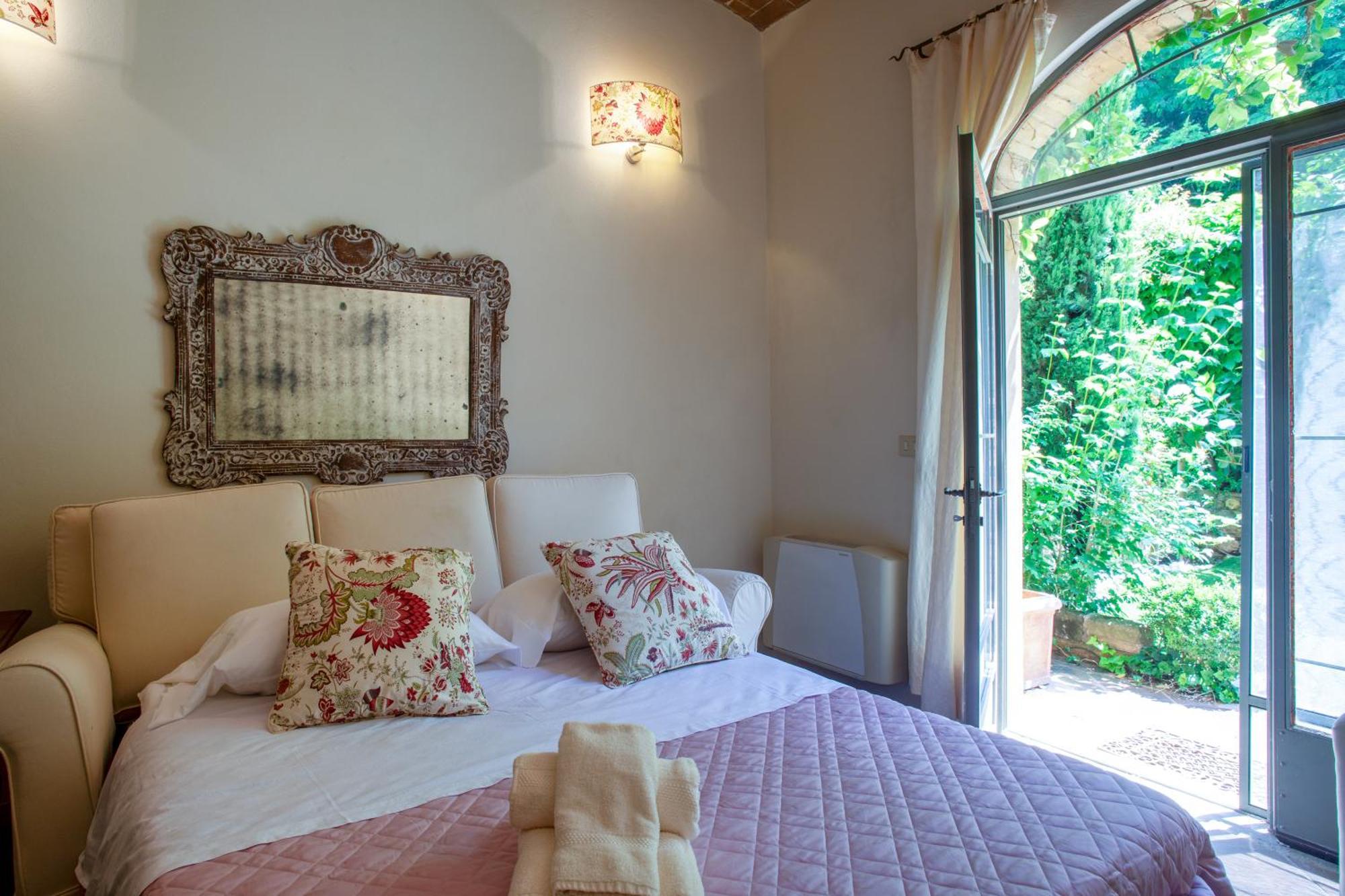 La Locanda Di Villa Toscana บิบโบนา ภายนอก รูปภาพ