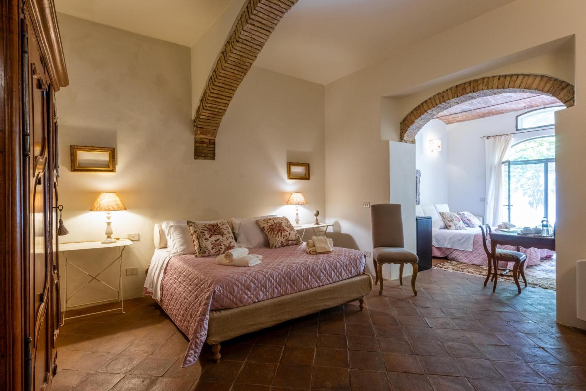 La Locanda Di Villa Toscana บิบโบนา ภายนอก รูปภาพ