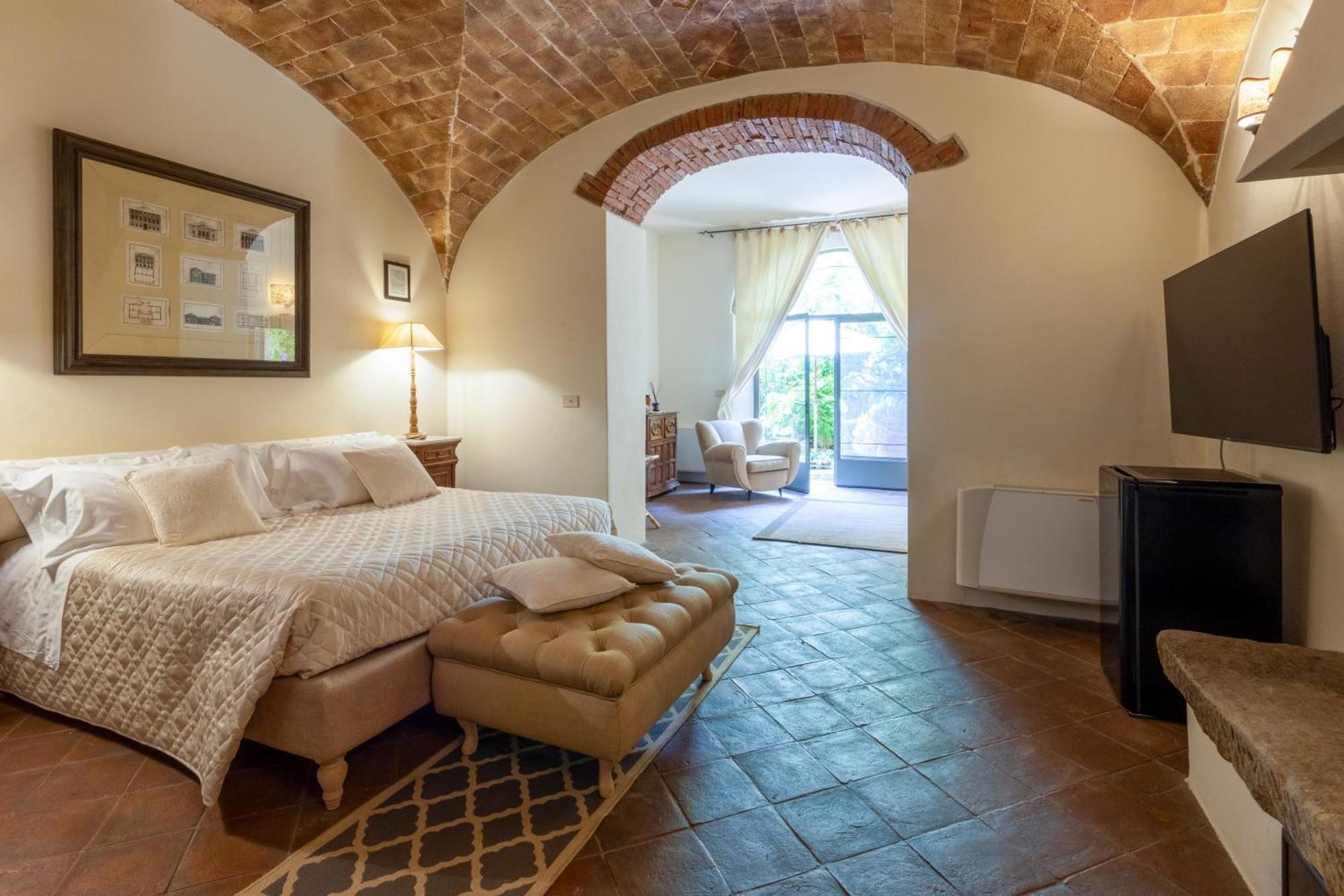 La Locanda Di Villa Toscana บิบโบนา ภายนอก รูปภาพ