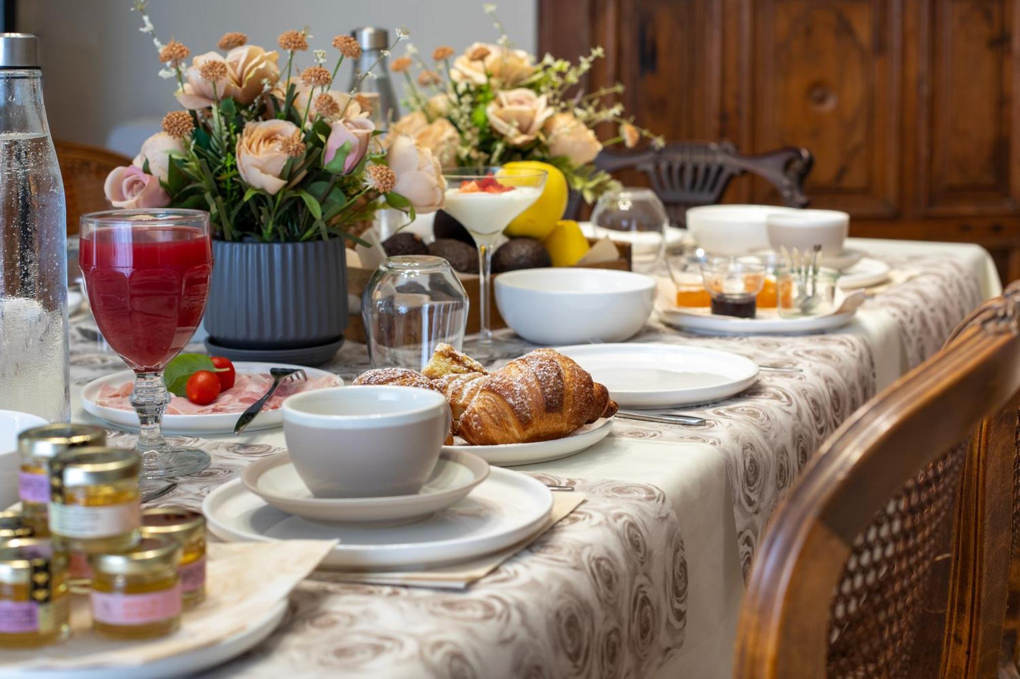 La Locanda Di Villa Toscana บิบโบนา ภายนอก รูปภาพ